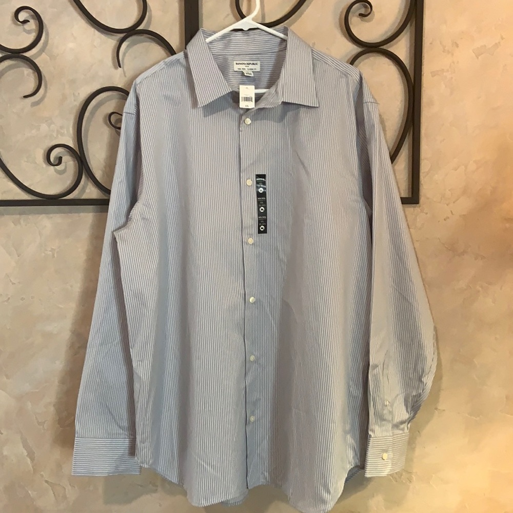 Long sleeve Banana Republic dress shirt